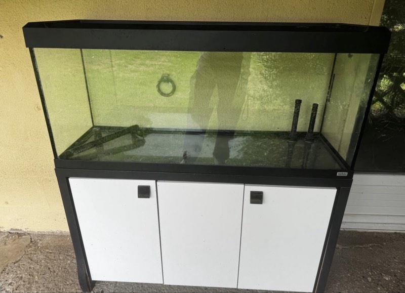 Aquarium 250L