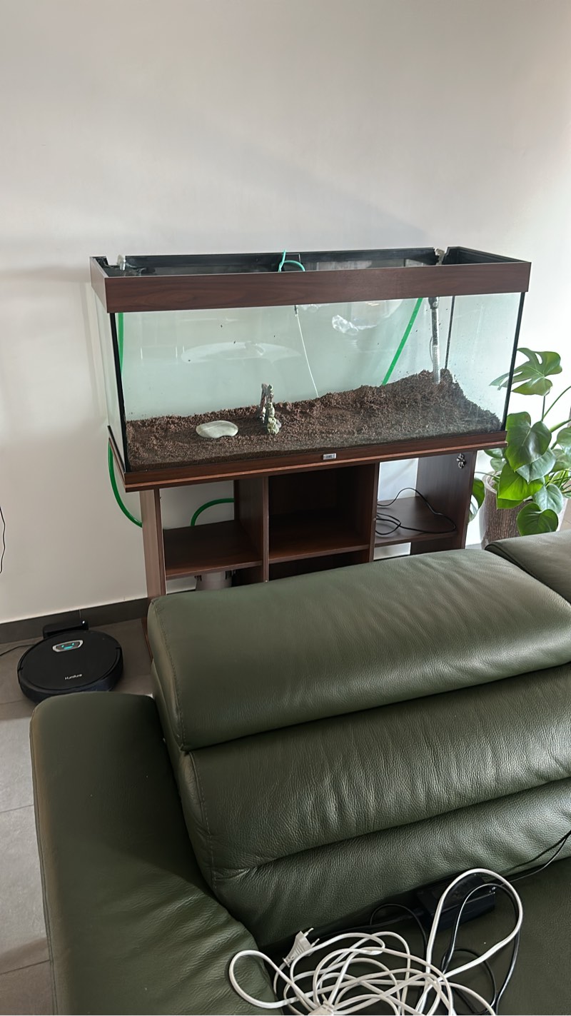 Aquarium juwell avec meuble