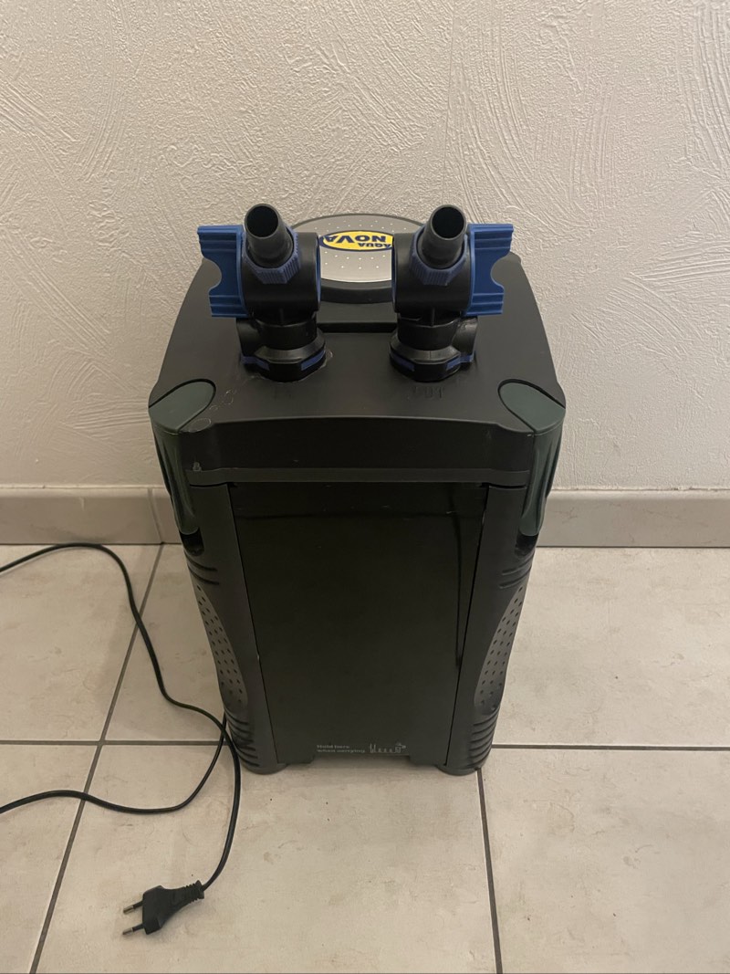 Aquarium JUWEL Rio180 avec meuble et filtre extern